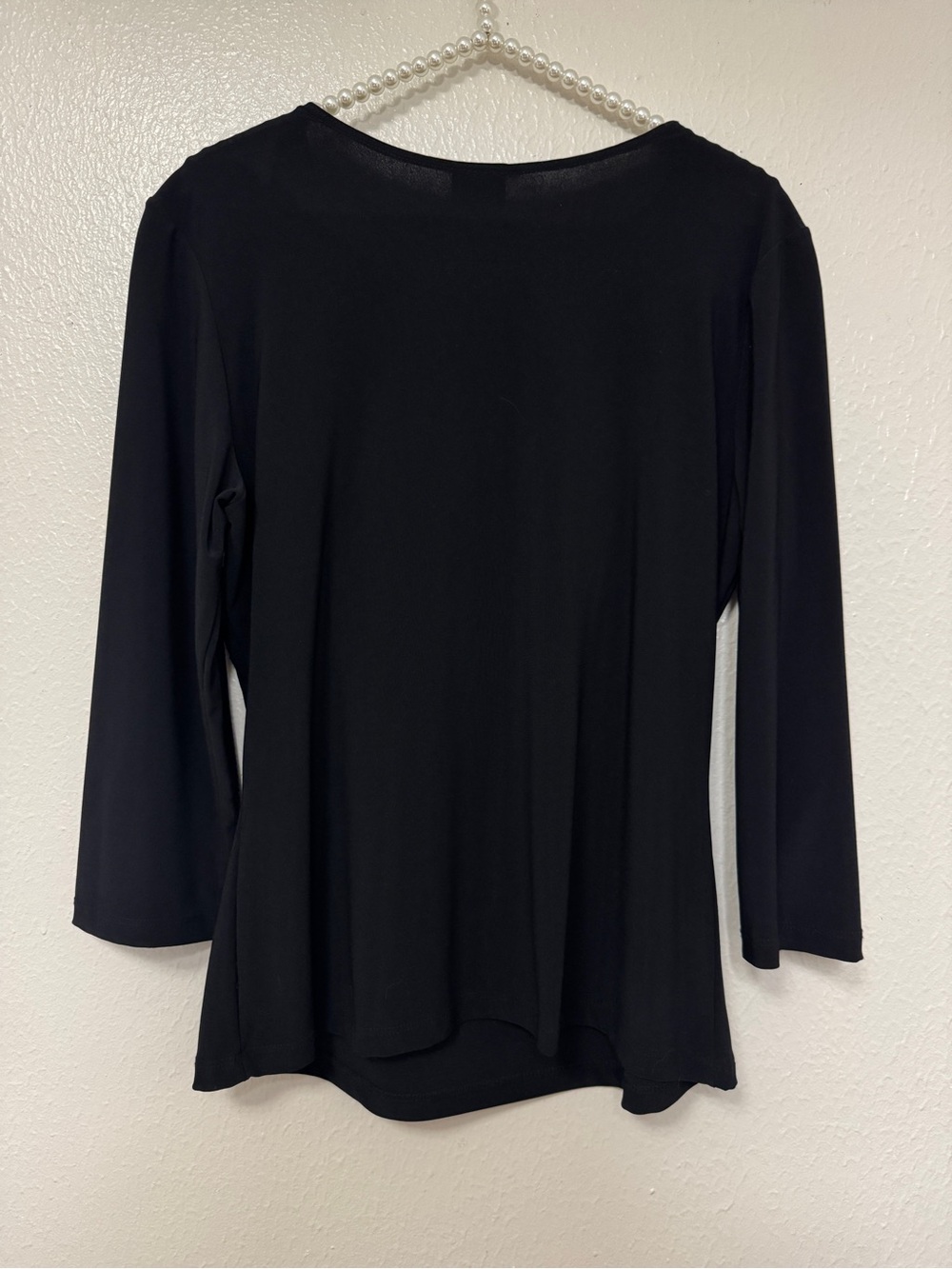 Black Ruched V-Neck Long Sleeve Top by Jtb - Picture 2 of 9